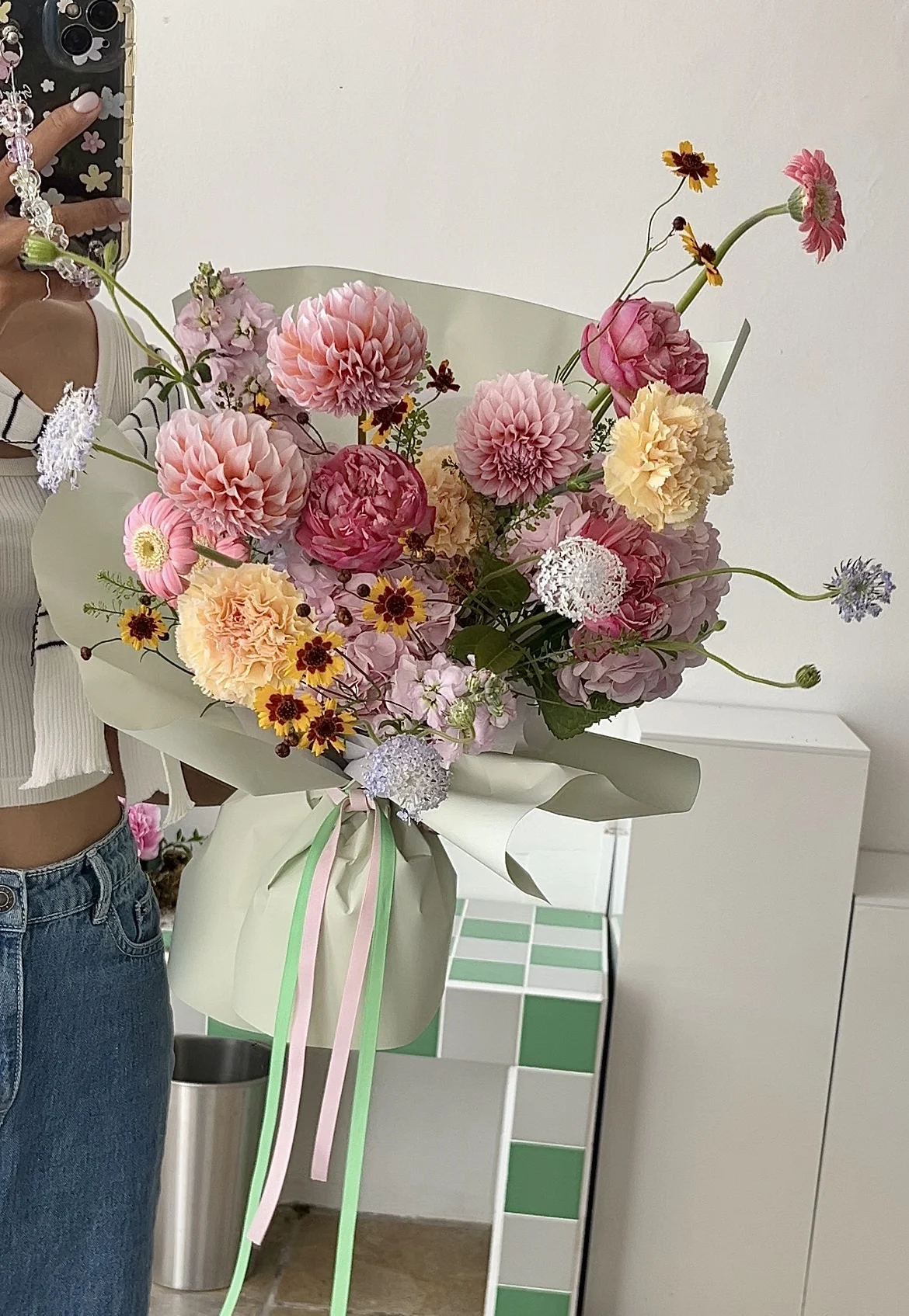Medium Flower